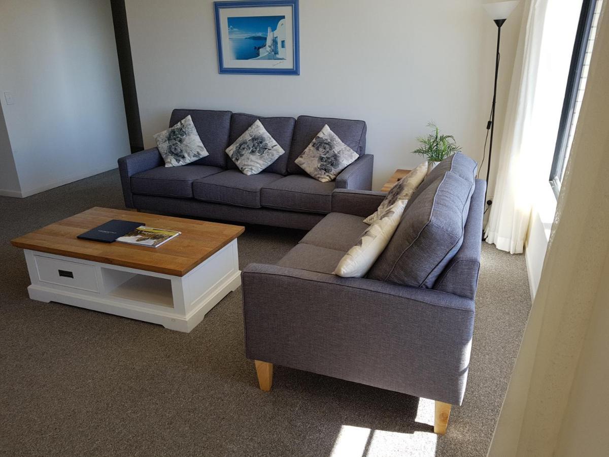 Burgess @ Kings Beach Apartments Калундра Екстериор снимка