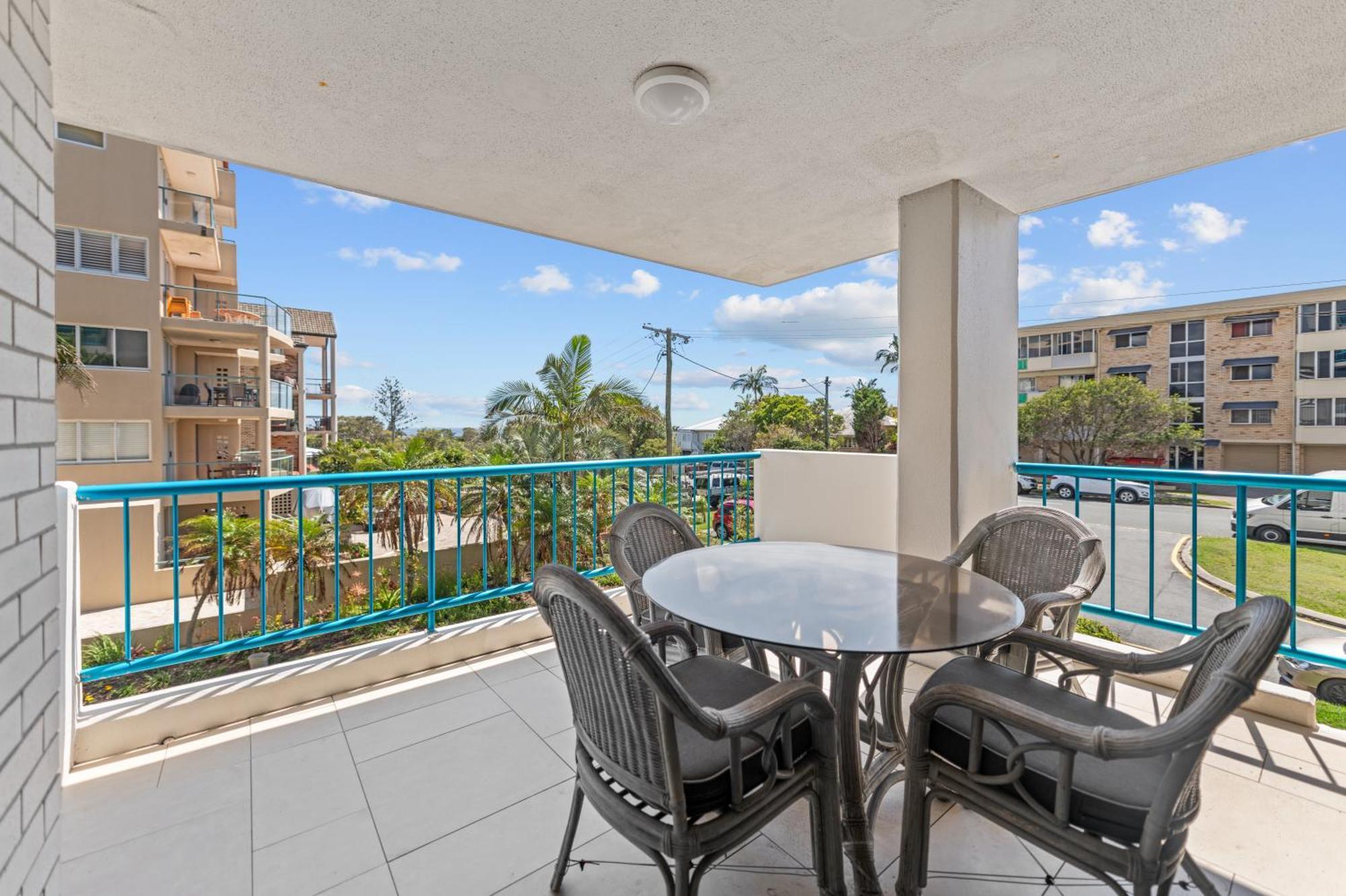 Burgess @ Kings Beach Apartments Калундра Екстериор снимка
