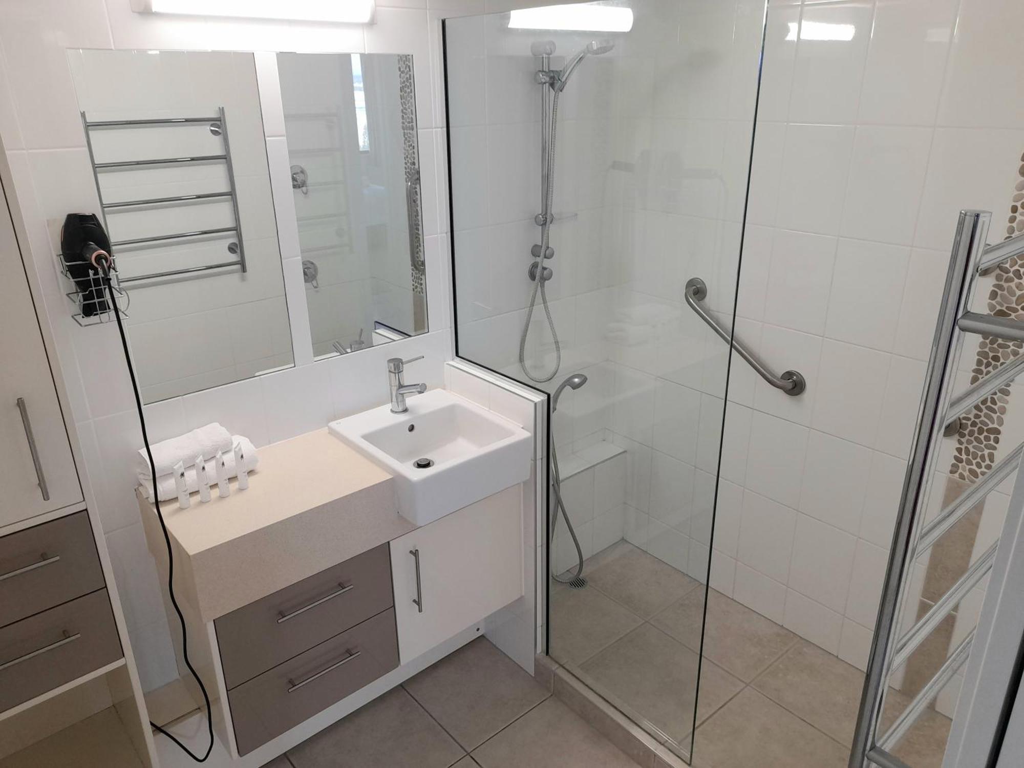 Burgess @ Kings Beach Apartments Калундра Екстериор снимка