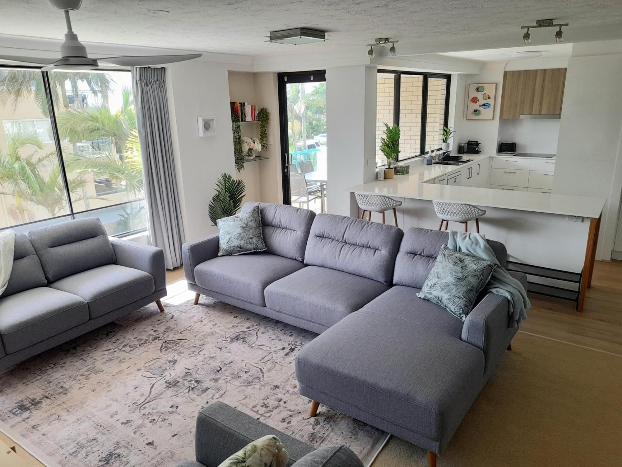 Burgess @ Kings Beach Apartments Калундра Екстериор снимка